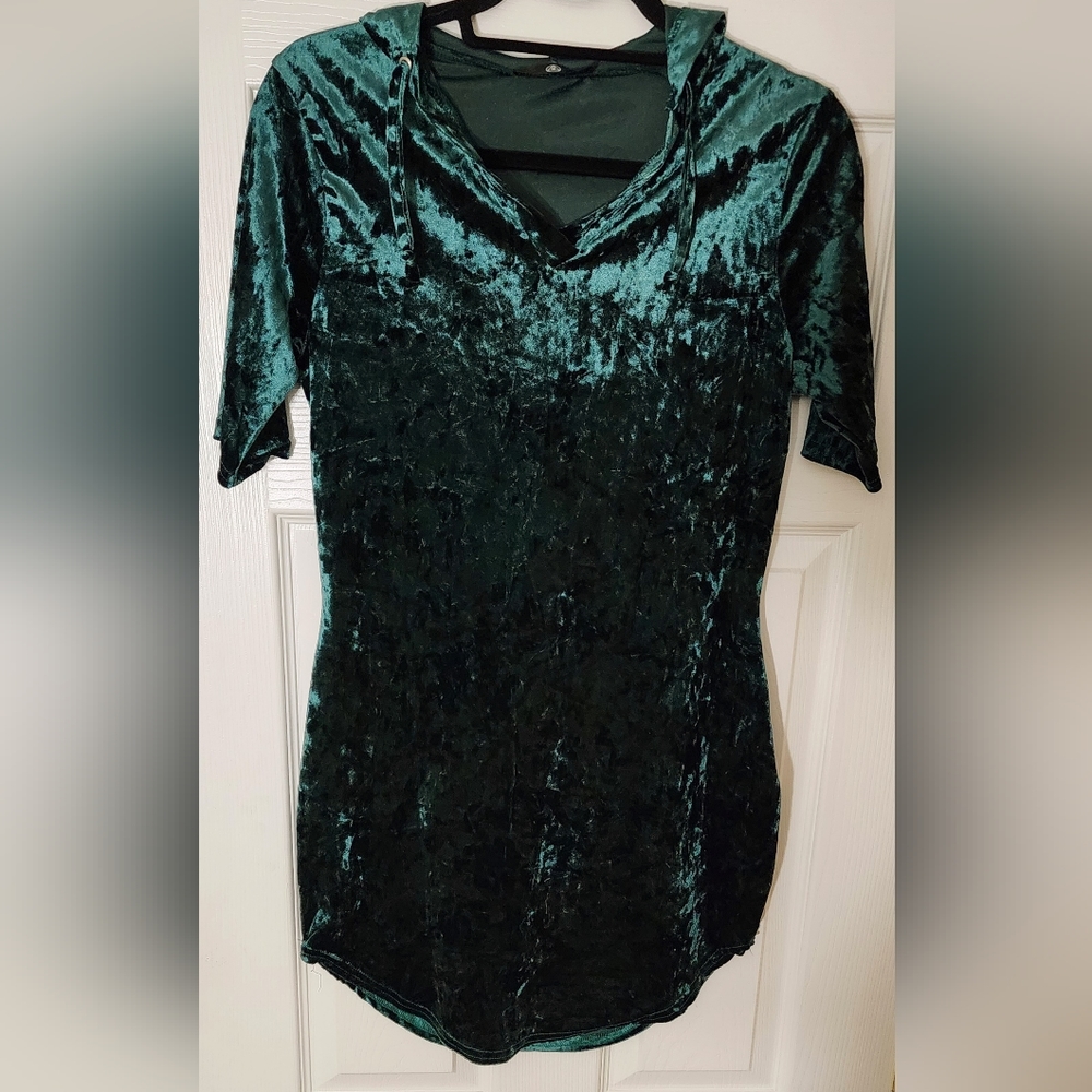 Misguided crushed velvet dress
